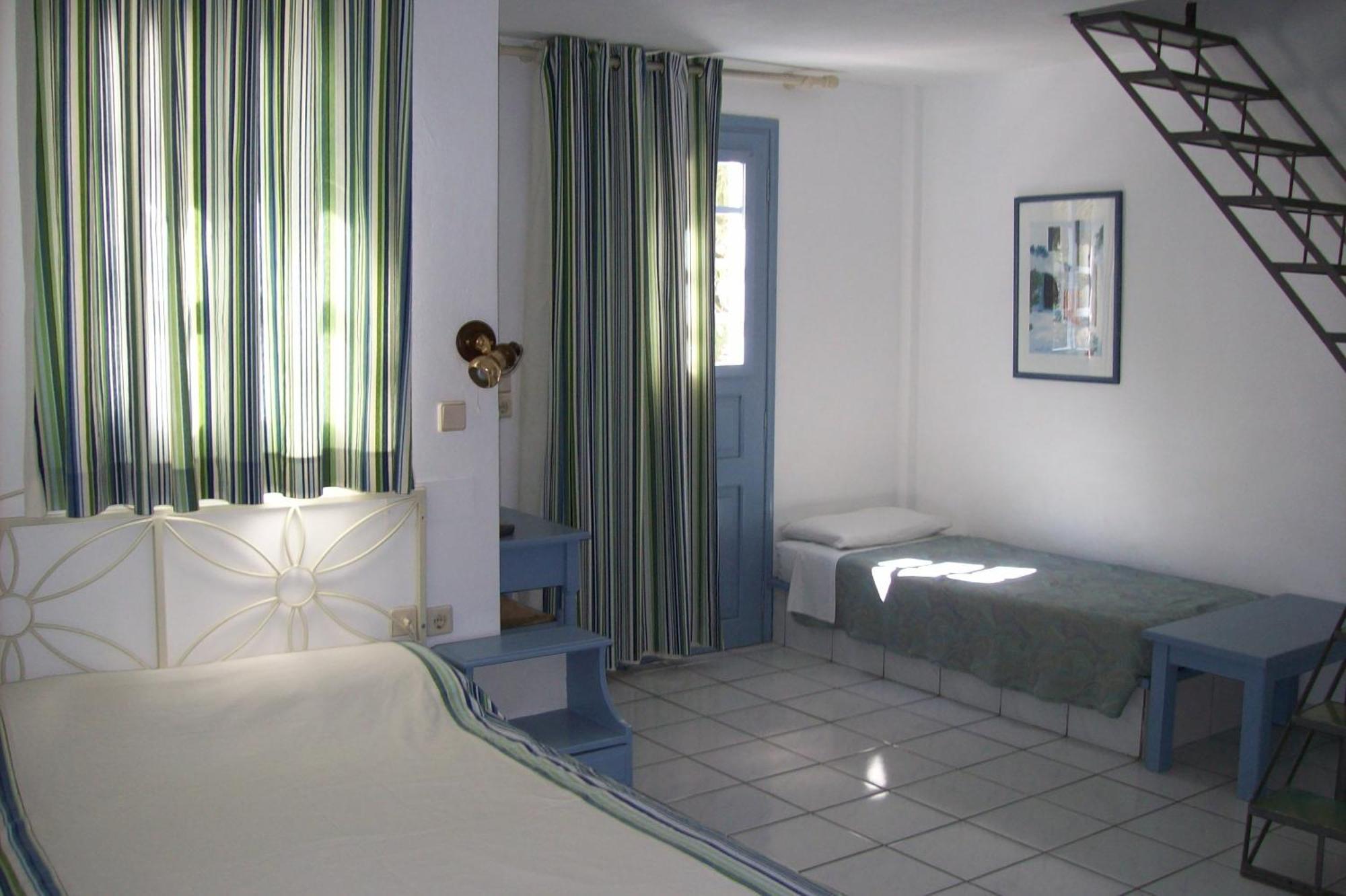 Hotel Meltemi Village 4*