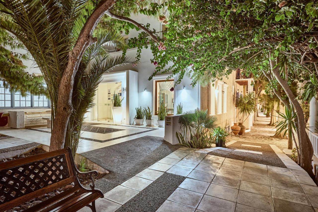Hotel Meltemi Village Perissa (Santorini)