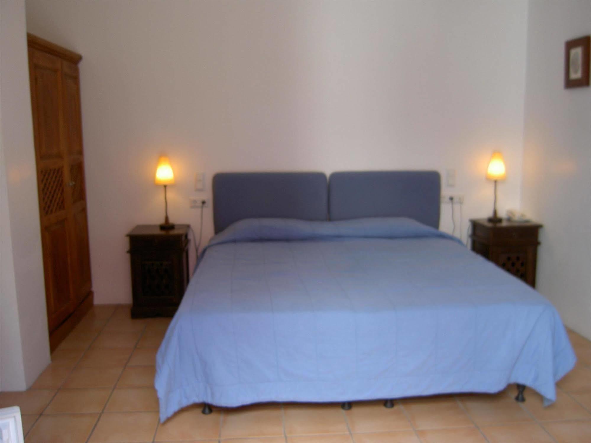 Meltemi Village Hotel 4*